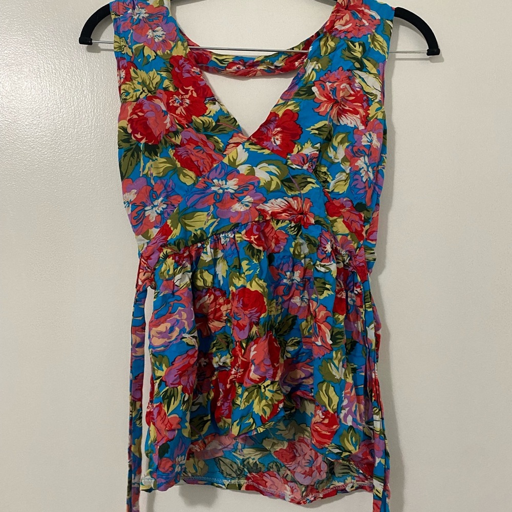 Floral Sleeveless Top - Blue and Red